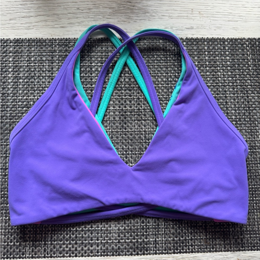 Buffbunny Girlfriend sports bra